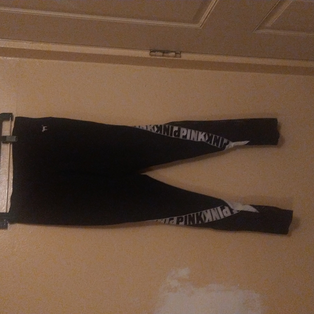 Woman's Workout/Stretch Pants Medium Black & White